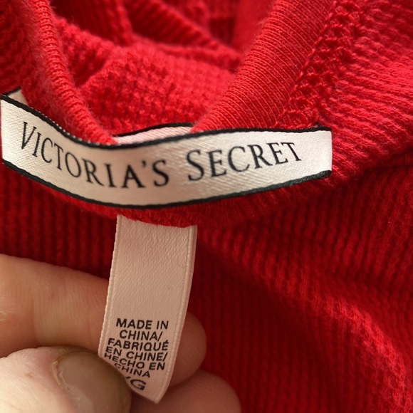 Victoria’s Secret thermal set - Picture 3 of 4